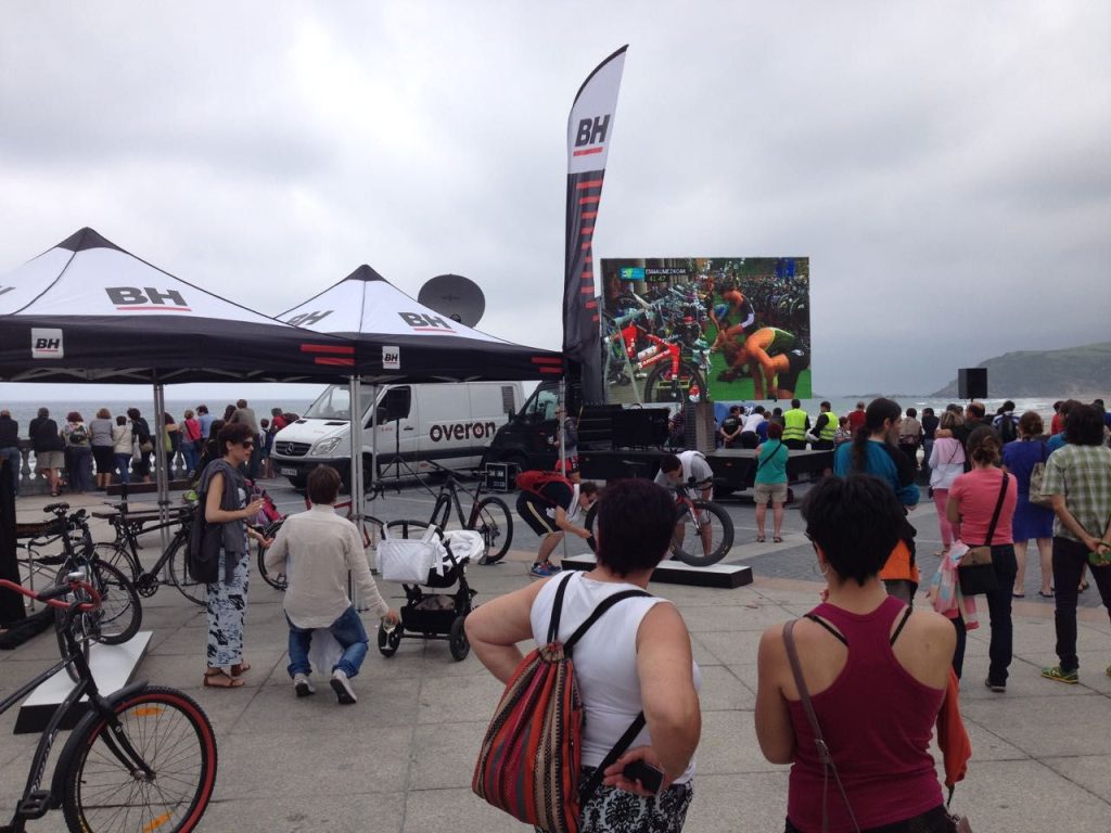 alquiler pantalla gigante